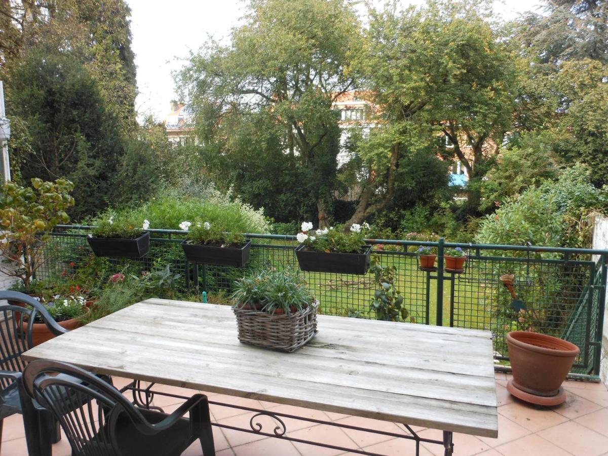 B&B Capitaine Piret Woluwe-Saint-Lambert Δωμάτιο φωτογραφία